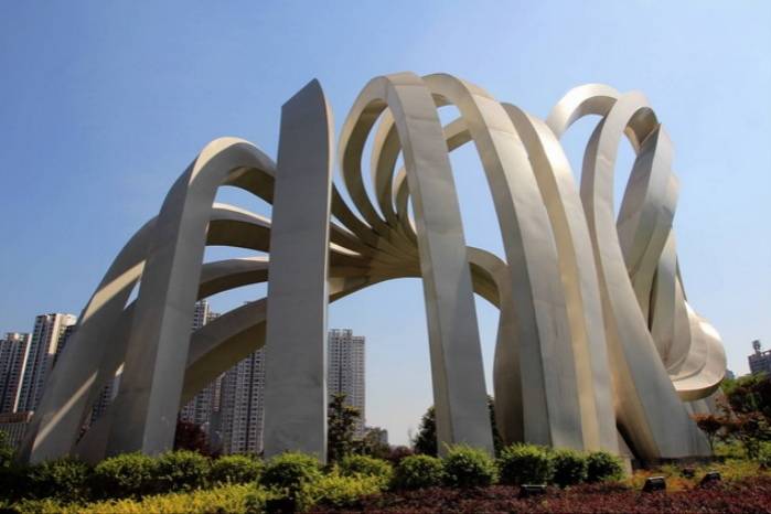 Stainless Steel Sculptural Artwork Product case diagram