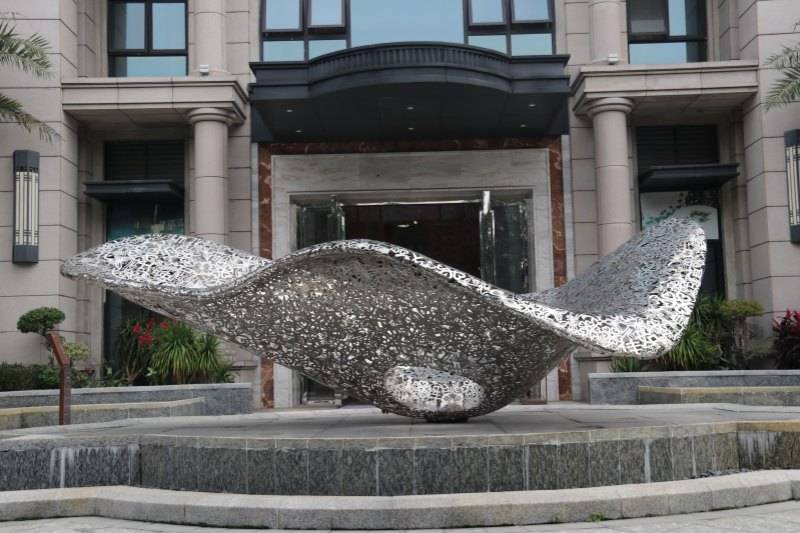 Stainless Steel Sculptures Product case diagram