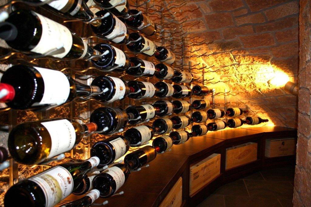 Custodia per prodotti per la conservazione del vino in acciaio inossidabile