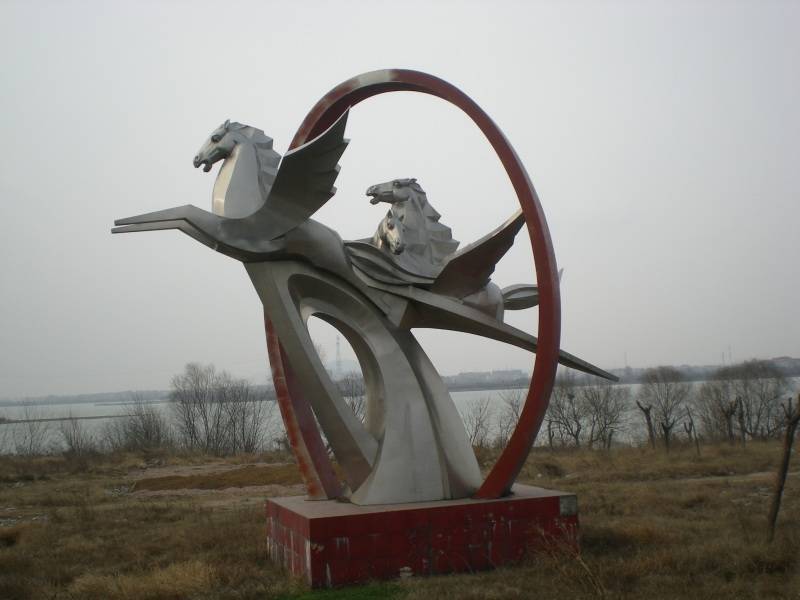 Stainless Steel Sculptures Product case diagram