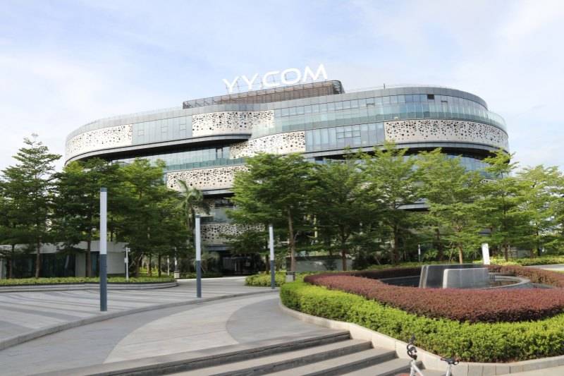 STAINLESS STEEL FACADE (5)
