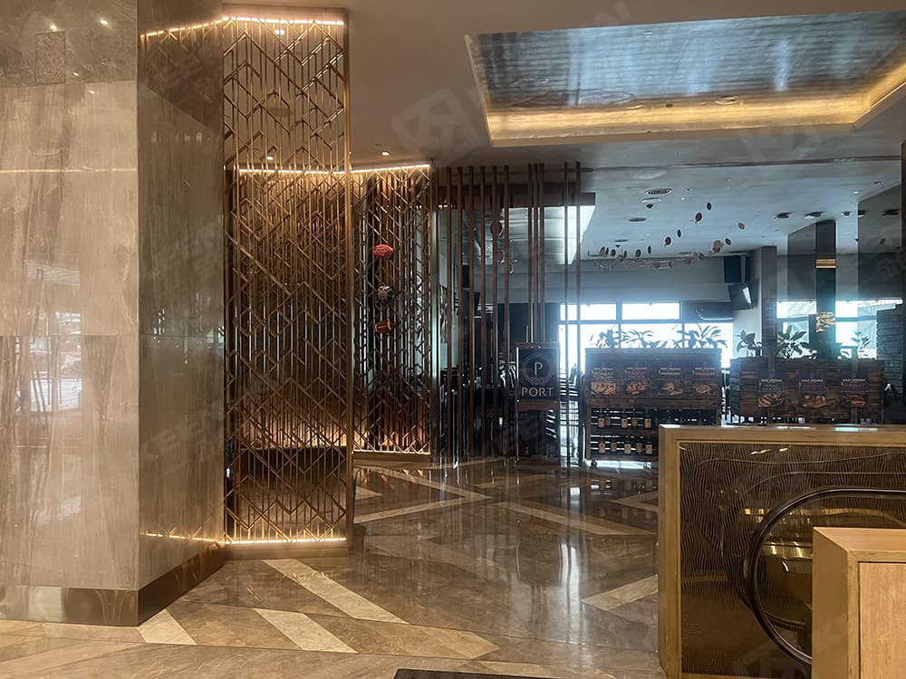 premium metal interior partition